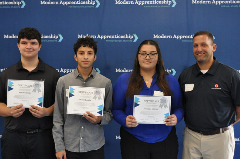 Plastics_Recycling_MAP_SigningDay